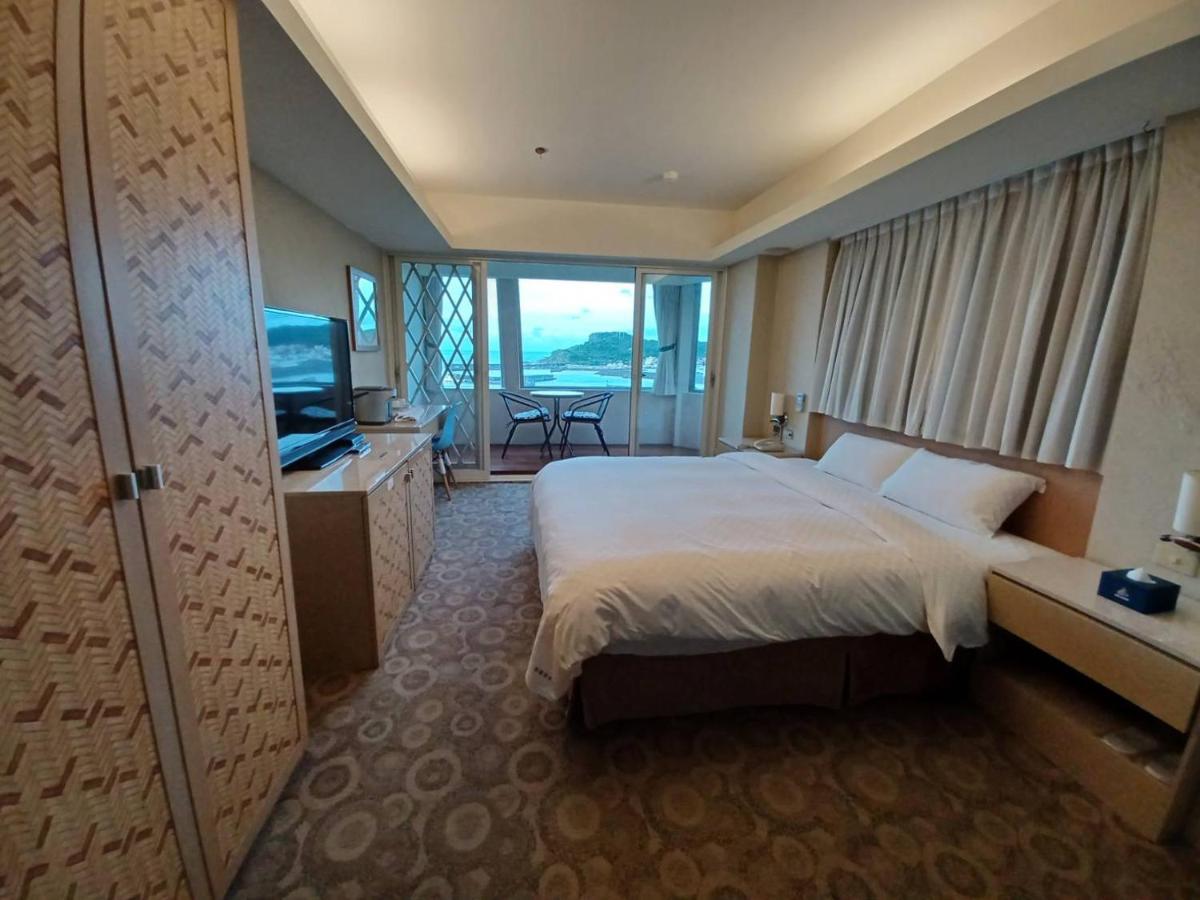 Blue Ocean Hotel Keelung Exterior photo