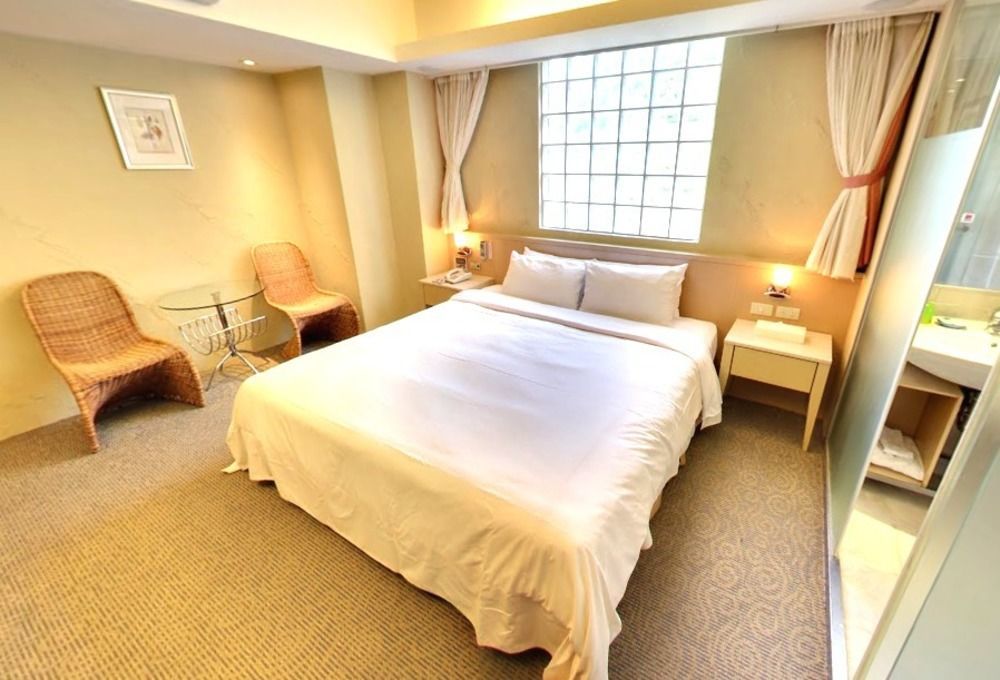 Blue Ocean Hotel Keelung Exterior photo
