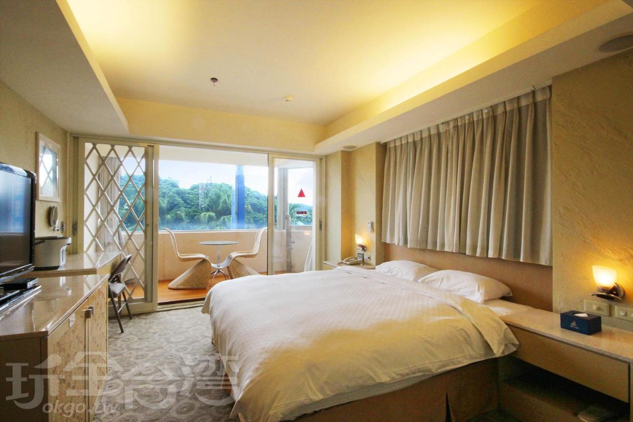 Blue Ocean Hotel Keelung Exterior photo