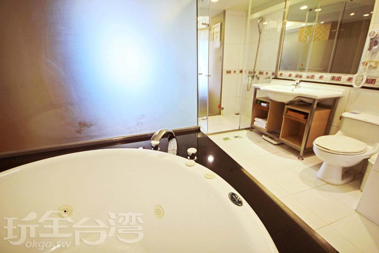 Blue Ocean Hotel Keelung Exterior photo