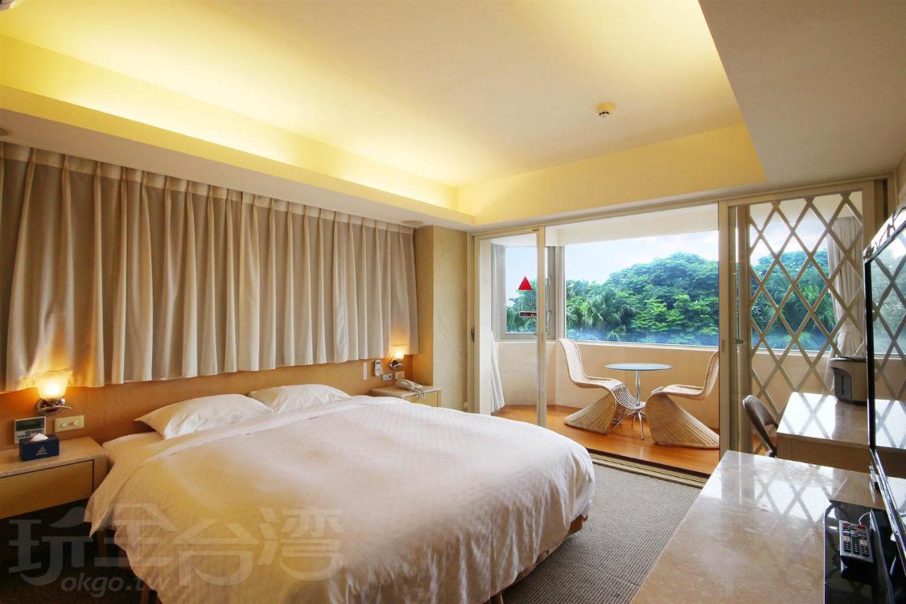 Blue Ocean Hotel Keelung Exterior photo